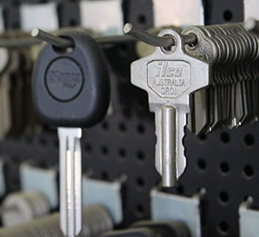 Locksmith Mascot Services